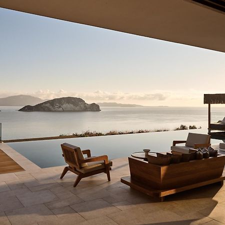 Thesan Villas Marathias  Luaran gambar