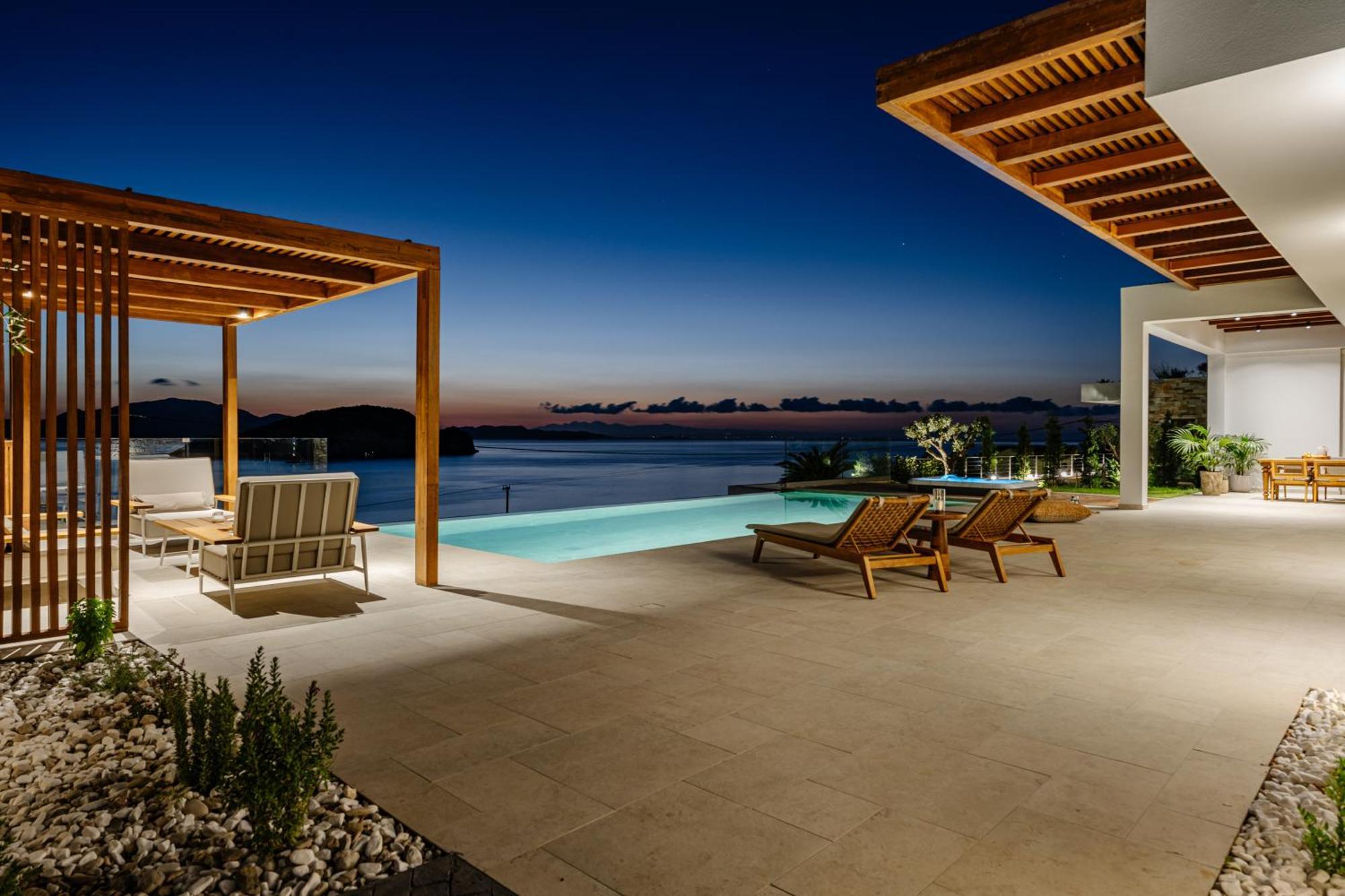 Thesan Villas Marathias  Luaran gambar