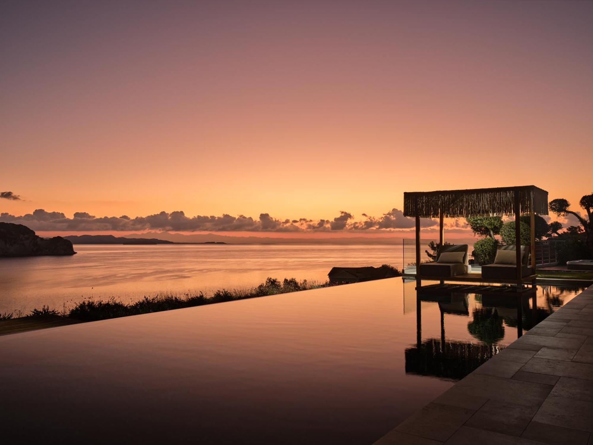 Thesan Villas Marathias  Luaran gambar